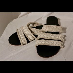 Rothy’s Sea She’ll Fringe slides size 10